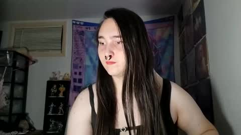 Snapshot of nonbinarybeauty20 chatting on 02-20-25, 05:23 nonbinarybeauty20 online show from 02-20-25, 05:23