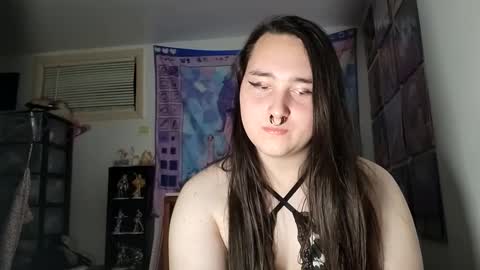 Snapshot of nonbinarybeauty20 chatting on 03-07-25, 08:13 nonbinarybeauty20 online show from 03-07-25, 08:13