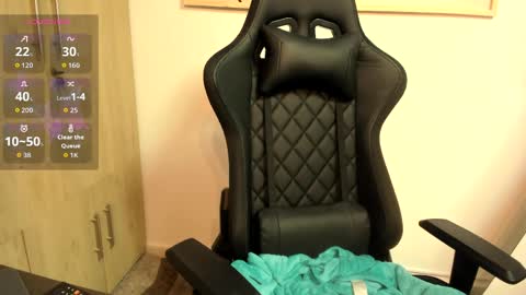 Soy Ash online show from 04-10-26, 01:38