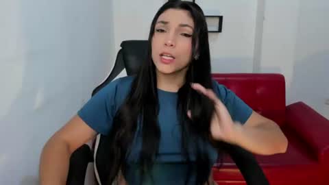 Nora online show from 07-28-26, 01:45
