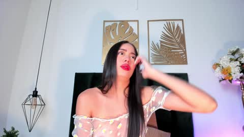 Nora Da Silva online show from 02-04-25, 01:02