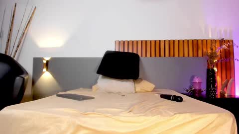 Nora Da Silva online show from 03-06-25, 04:41