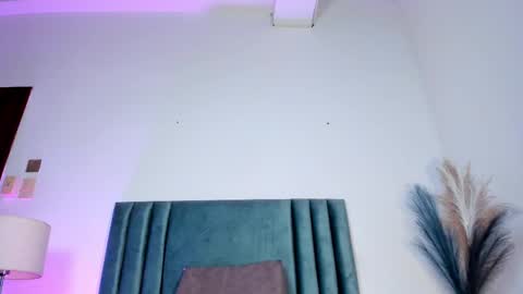 Nora Da Silva online show from 03-11-25, 12:44