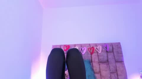 Nora Da Silva online show from 05-16-26, 05:37