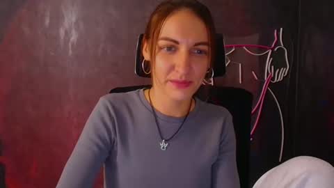 Snapshot of nora_n chatting on 09-12-25, 10:32 Nora online show from 09-12-25, 10:32