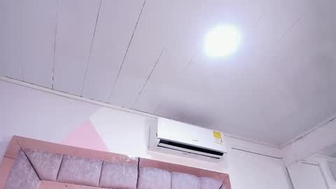 Snapshot of nora_zap chatting on 01-10-26, 07:37 Nora online show from 01-10-26, 07:37