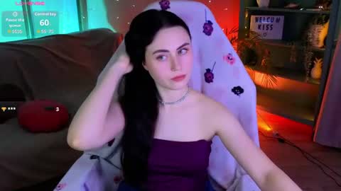 Nora online show from 07-02-26, 05:46