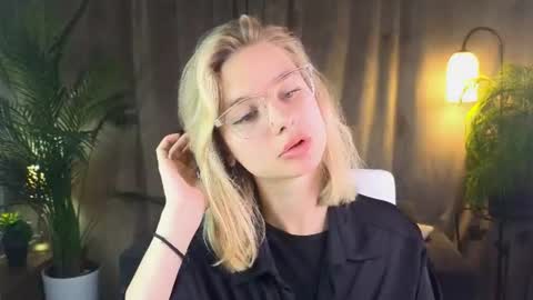 Nora online show from 07-28-26, 07:37