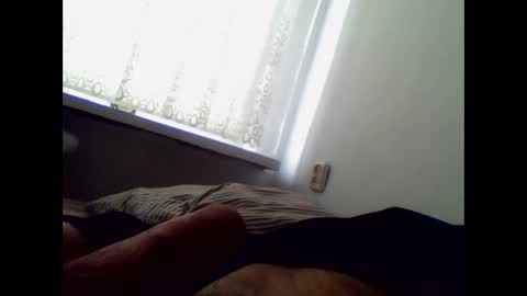 Snapshot of norbitomii chatting on 11-18-25, 01:04 norbitomii online show from 11-18-25, 01:04