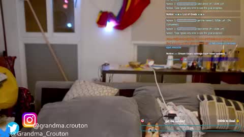 Snapshot of noreallyilikepeanuts chatting on 02-15-26, 01:35 Ariane online show from 02-15-26, 01:35