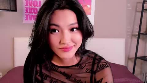 Snapshot of noreenbeckey chatting on 10-04-25, 08:12 Nore online show from 10-04-25, 08:12