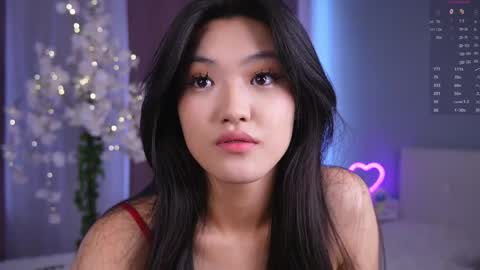 Snapshot of noreenbeckey chatting on 04-24-26, 08:06 Nore online show from 04-24-26, 08:06