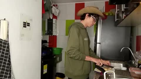 Norehg online show from 10-07-25, 08:44