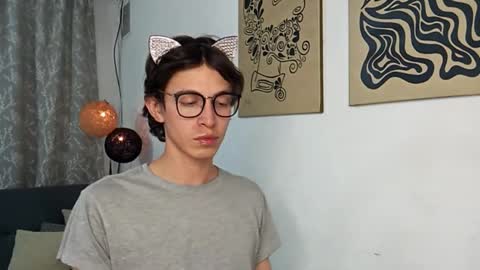 Norehg online show from 10-19-25, 12:22