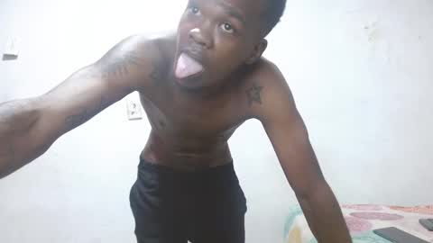 noreno9159 online show from 04-14-26, 11:05