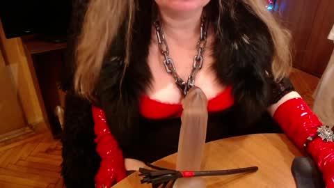 Snapshot of norma_gin chatting on 01-07-25, 10:41 miss Tress online show from 01-07-25, 10:41