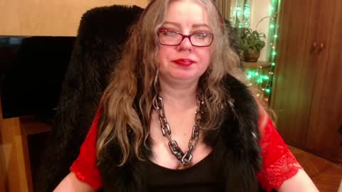 Snapshot of norma_gin chatting on 01-12-25, 03:39 miss Tress online show from 01-12-25, 03:39