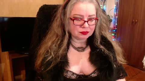 Snapshot of norma_gin chatting on 01-13-25, 06:16 miss Tress online show from 01-13-25, 06:16