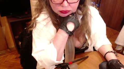 Snapshot of norma_gin chatting on 02-13-25, 05:48 miss Tress online show from 02-13-25, 05:48