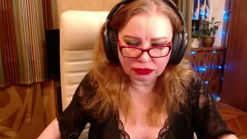 Snapshot of norma_gin chatting on 01-14-26, 10:25 miss Tress online show from 01-14-26, 10:25