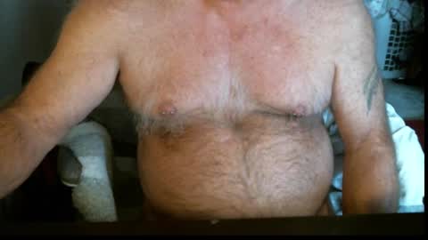 Snapshot of northcountryguy762 chatting on 11-11-25, 08:09 northcountryguy762 online show from 11-11-25, 08:09