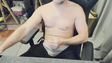 Snapshot of northern_breeze chatting on 11-10-25, 06:07 northern breeze online show from 11-10-25, 06:07