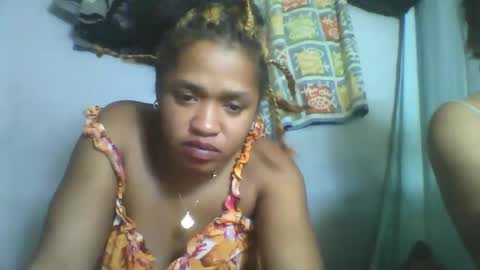 nosminah01 online show from 09-14-25, 08:19