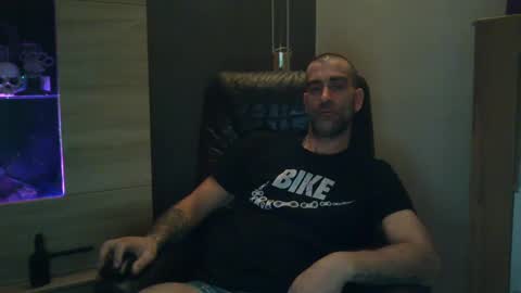 not4one online show from 02-03-25, 03:42