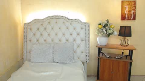 Kyline online show from 12-05-24, 03:37