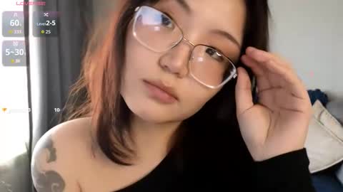 your cute girl 3 online show from 01-14-26, 04:40