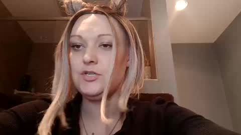 Snapshot of notouchmami chatting on 10-29-25, 03:53 notouchmami online show from 10-29-25, 03:53