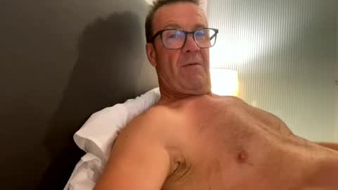 Snapshot of nottsaust chatting on 02-03-26, 09:47 Nottsaust online show from 02-03-26, 09:47