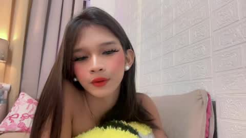 nova_licious online show from 05-12-26, 12:35