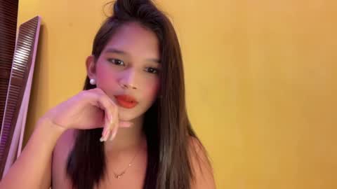 nova_licious online show from 05-23-26, 03:27