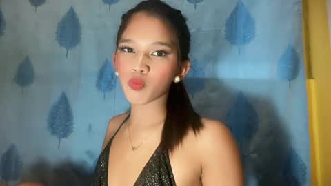Snapshot of nova_licious chatting on 06-06-26, 04:17 nova_licious online show from 06-06-26, 04:17