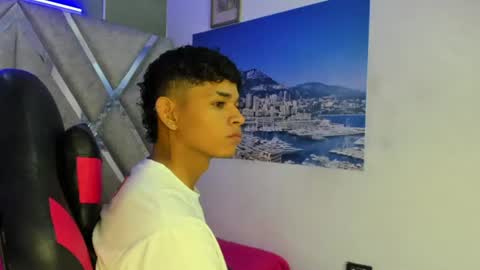 Snapshot of nova_mitchell chatting on 07-01-26, 12:18 NOVA online show from 07-01-26, 12:18