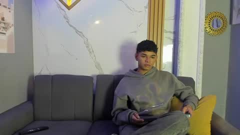 Snapshot of nova_mitchell chatting on 08-01-26, 12:37 NOVA online show from 08-01-26, 12:37