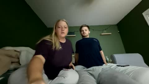 Snapshot of novaandjett chatting on 03-17-26, 04:06 novaandjett online show from 03-17-26, 04:06