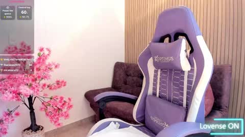 Snapshot of novacox_34 chatting on 06-04-26, 09:43 novacox_34 online show from 06-04-26, 09:43