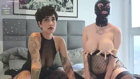 Snapshot of novafet chatting on 10-11-25, 08:51 nova online show from 10-11-25, 08:51