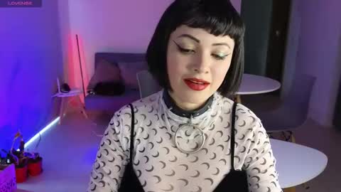 Snapshot of novafet chatting on 03-01-26, 09:50 nova online show from 03-01-26, 09:50