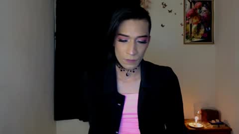 Nova...  online show from 11-20-25, 10:42