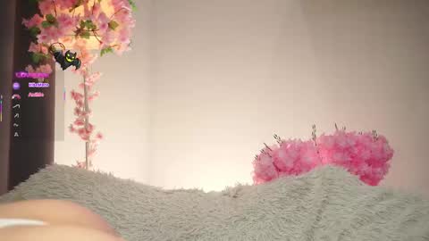 Snapshot of now_you_know chatting on 11-07-25, 01:38 Dina online show from 11-07-25, 01:38
