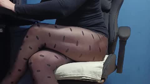 nowandimmediately online show from 02-10-26, 03:38