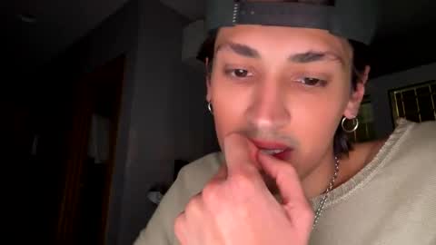 Snapshot of noxnude chatting on 11-29-25, 05:49 noxnude online show from 11-29-25, 05:49