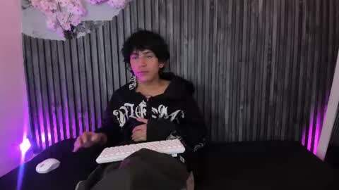 MOLLY online show from 07-28-26, 04:39