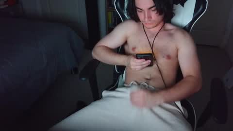 nsfwlogan50 online show from 04-28-26, 02:49