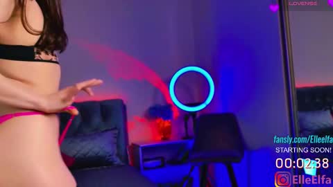 Snapshot of nudeella chatting on 09-18-25, 07:38 ElfaElle Im online .Wednesday Thursday Friday Saturday Sunday from 10pm to 2am GMT3 online show from 09-18-25, 07:38