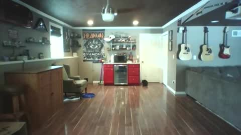 Snapshot of nudistguy194549 chatting on 12-17-25, 05:08 Nudistguy online show from 12-17-25, 05:08