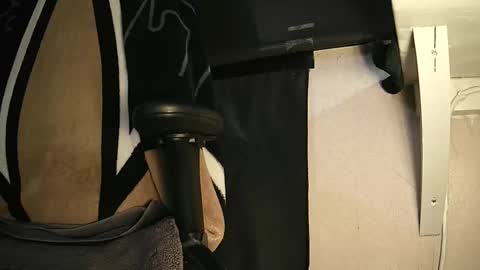 Snapshot of nudusmaximus chatting on 02-11-25, 01:20 nudusmaximus online show from 02-11-25, 01:20